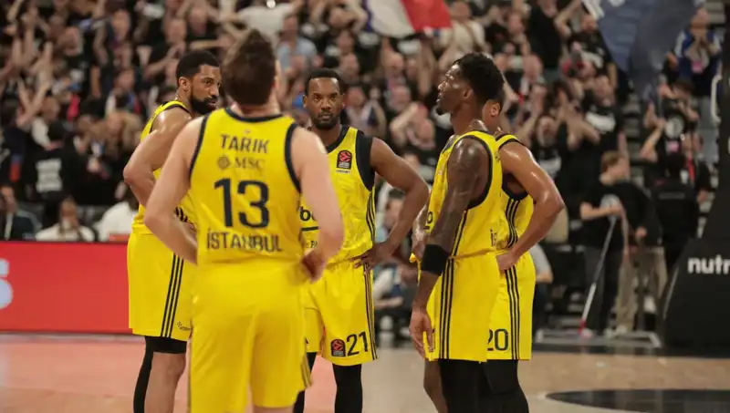 Fenerbahçe, Final Hedefiyle Panathinaikos Karşısında Tarihi Bir Mücadeleye Çıkıyor