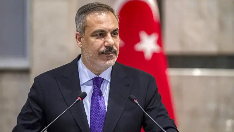 Bakan Fidan'dan Financial Times'a Önemli Açıklamalar: "Cin Şişeden Çıktı"