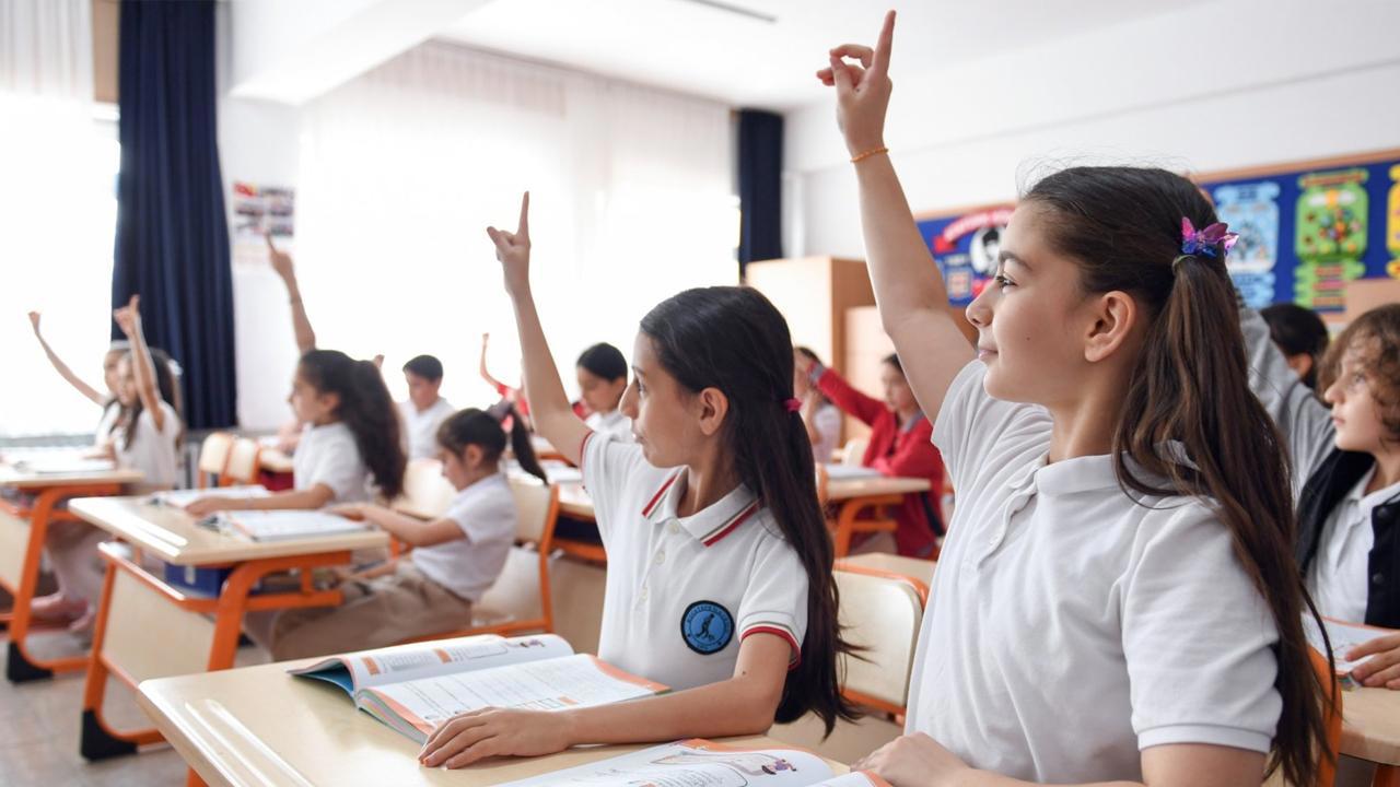 Okullarda Kıyafet Yönetmeliği Yenilendi
