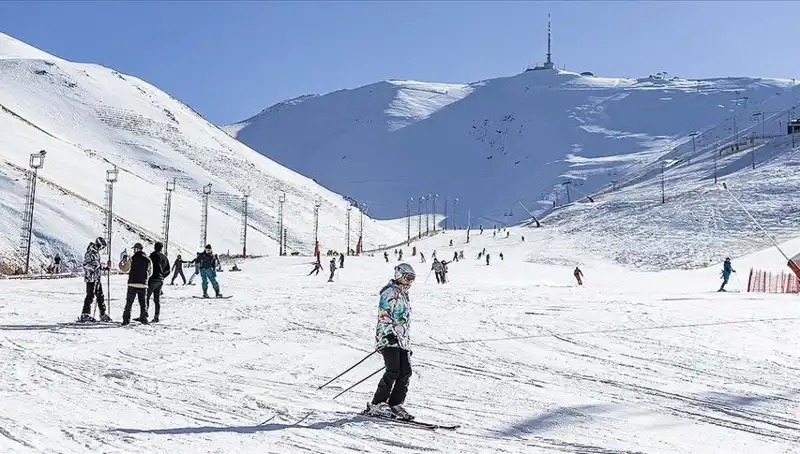 Palandöken Kayak Merkezi'nde Bu Kış En Yüksek Kar Kalınlığı Kaydedildi!