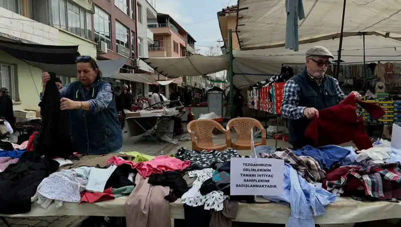 İhtiyaç Sahipleri İçin Yeni Umut: Pazarda "İyilik Tezgahı" Açıldı