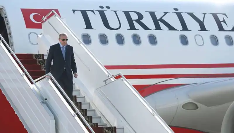 Cumhurbaşkanı Erdoğan İtalya Gezisinden Sonra Türkiye'ye Döndü