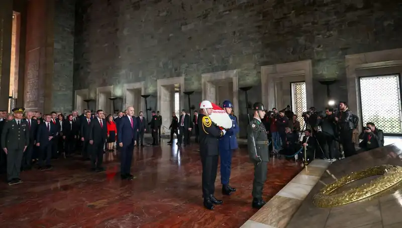 Türkiye'nin Geleceği İçin Bir Araya Geldiler: Devlet Erkanı Anıtkabir'de
