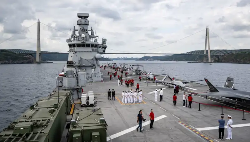 TCG Anadolu, Sarayburnu'ndan Ayrıldı: Türkiye'nin İlk Amfibi Gemi Projesinde Tarihi An