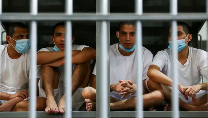 El Salvador'un Venezuela'ya Yönelik Siyasi Tutuklu Teklifi: Gelişmeler Neler?