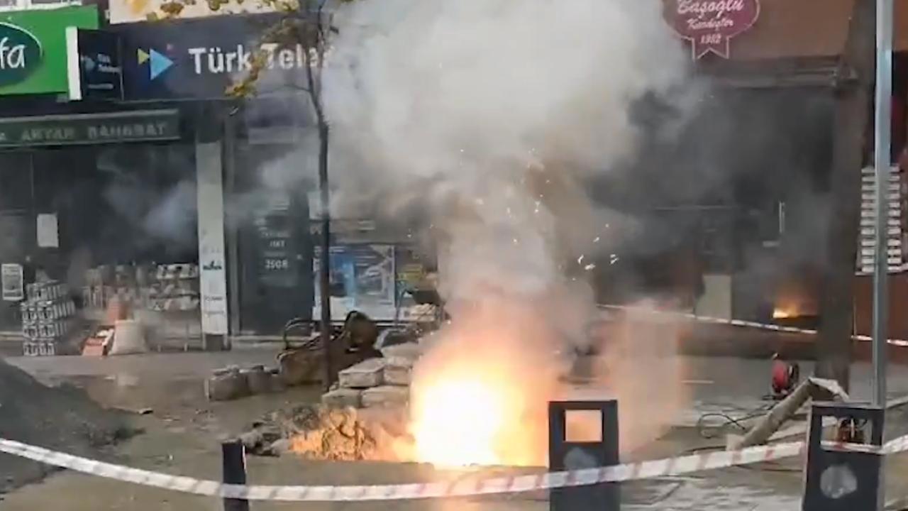 İSKİ Çalışması Sırasında Elektrik Kabloları Koptu