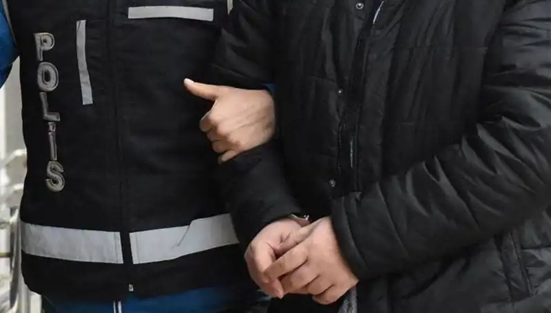 İstanbul'da Terör Soruşturmasında 7 Kişi Tutuklandı: Ayrıntılar