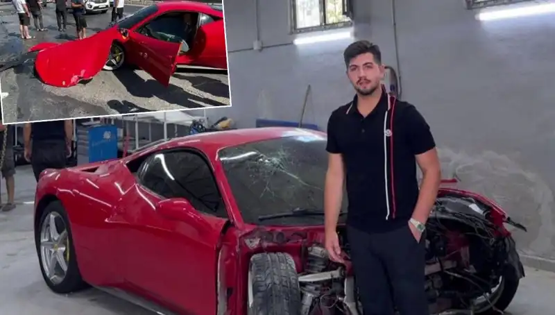 Hurdaya Dönüşen 15 Milyonluk Ferrari'nin Sahibi: "Binemeden Gitti"