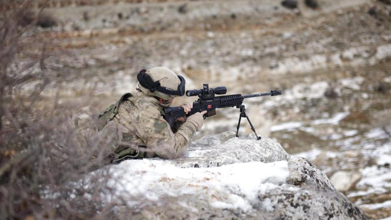 Irak ve Suriye'de 5 Terörist Etkisiz Hale Getirildi