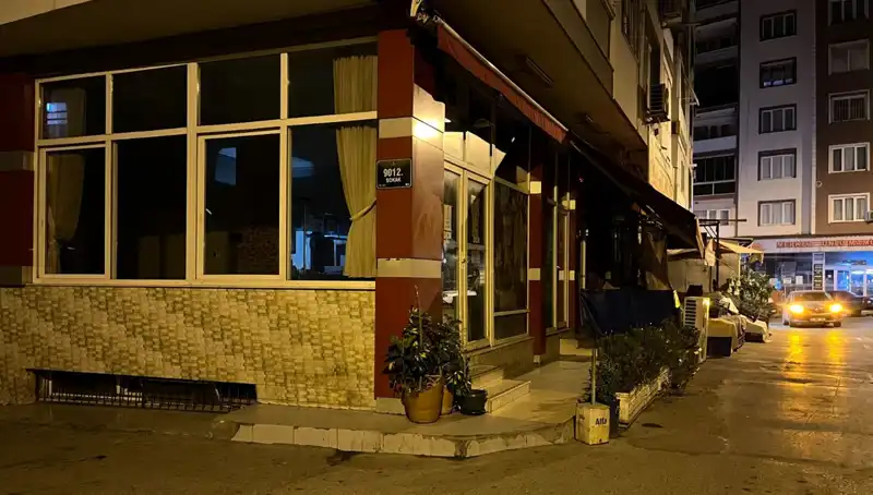 İzmir'de Kahvehaneye Düzenlenen Silahlı Saldırıda Can kaybı: Olayın Ayrıntıları