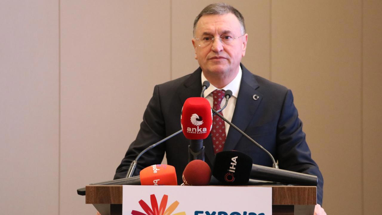 CHP'den Lütfü Savaş'a İhraç Kararı