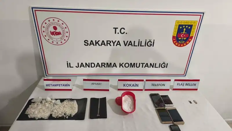 Sakarya'da Rekor Kaçak Akaryakıt Operasyonu: 370 Bin Litre Ele Geçirildi