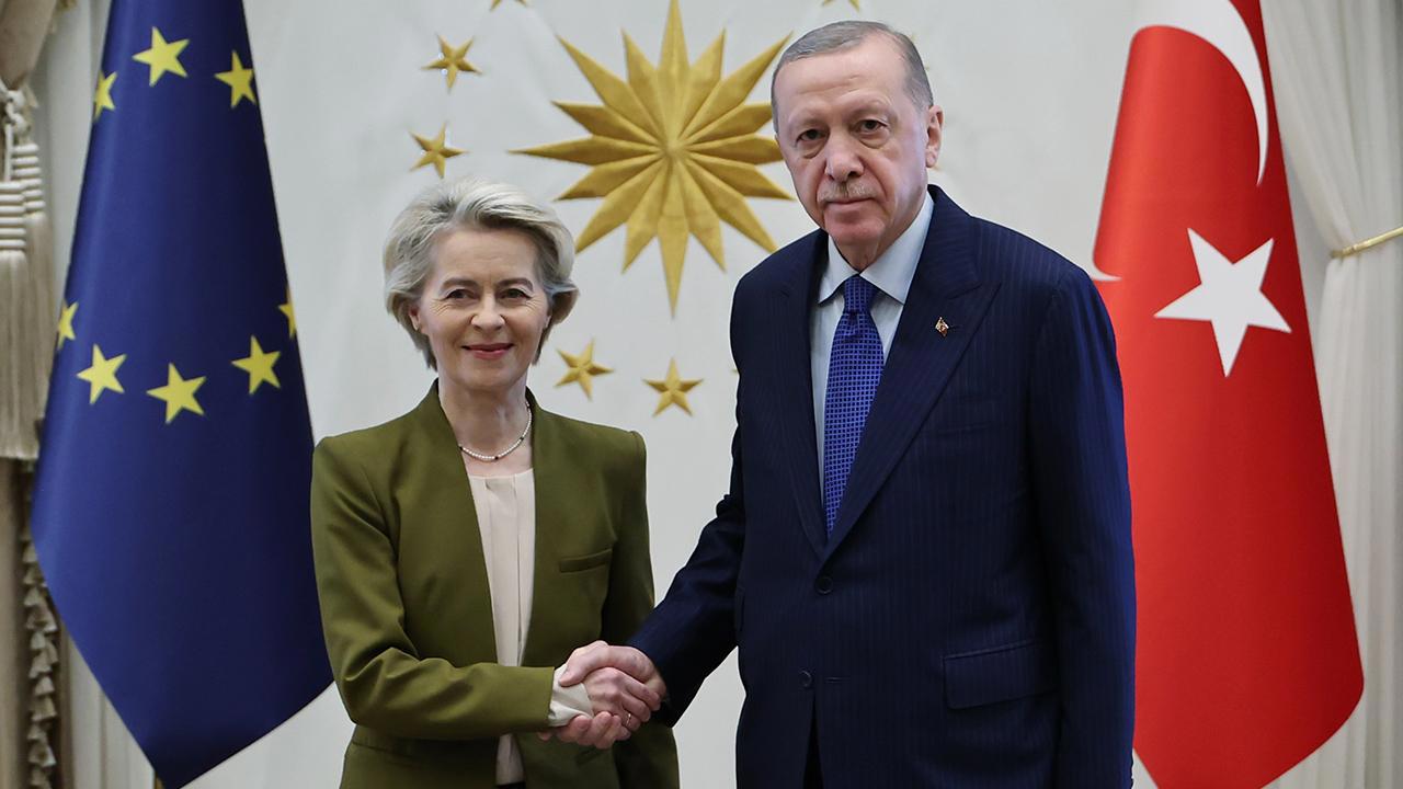 Cumhurbaşkanı Erdoğan, AB Komisyonu Başkanı von der Leyen'i ağırladı