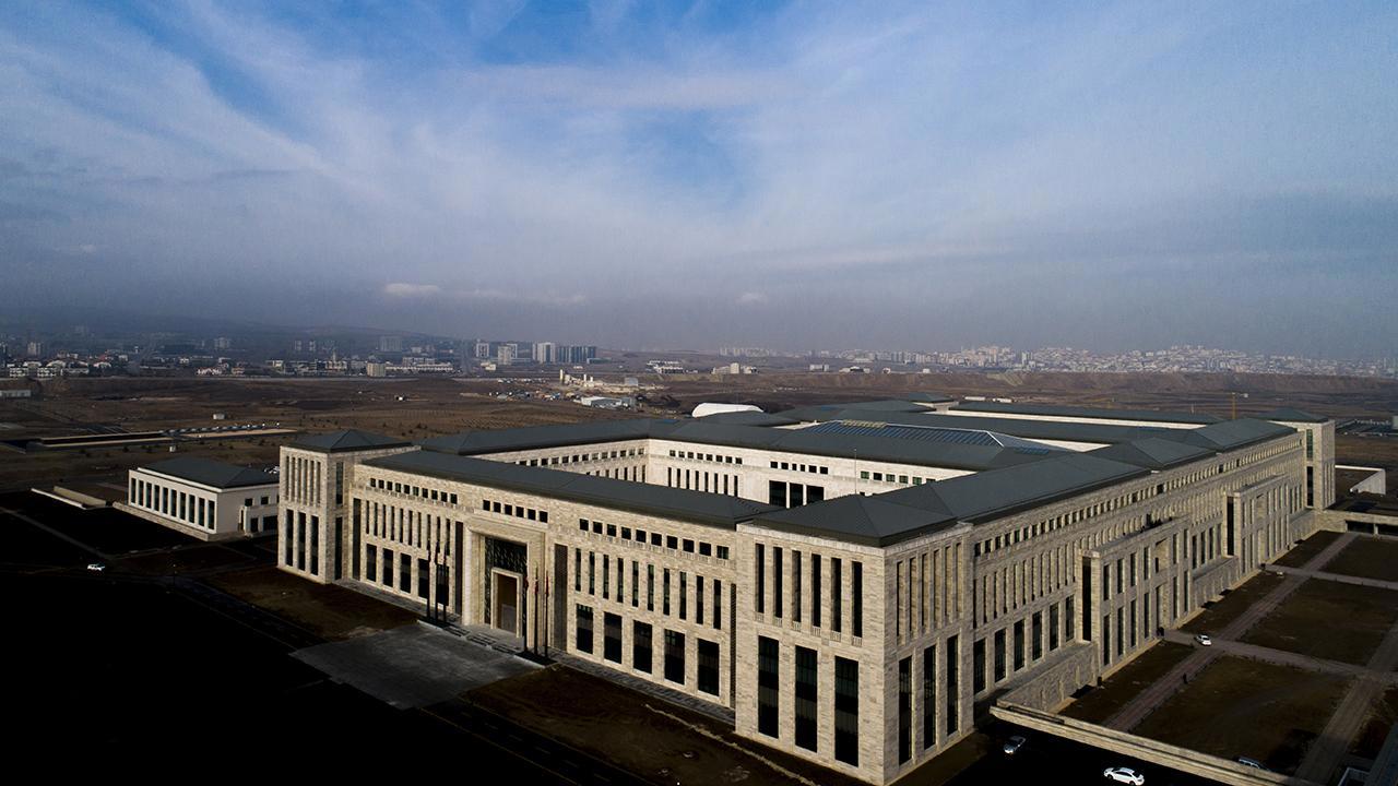 MİT'ten Gençlere Kariyer Fırsatları!