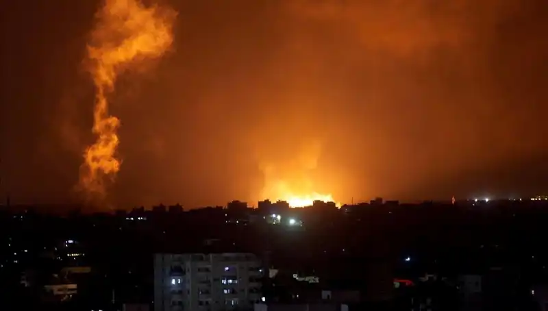Gazze'de Yeni Bir Dönem: İsrail Saldırıları Başladı, Ateşkes Sona Erdi