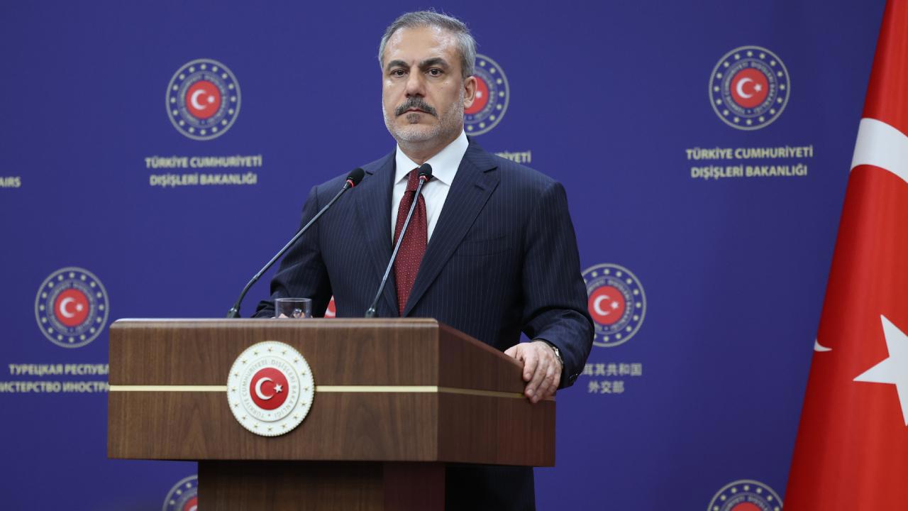 Türkiye Şam Büyükelçiliğini Yeniden Açmayı Düşünüyor