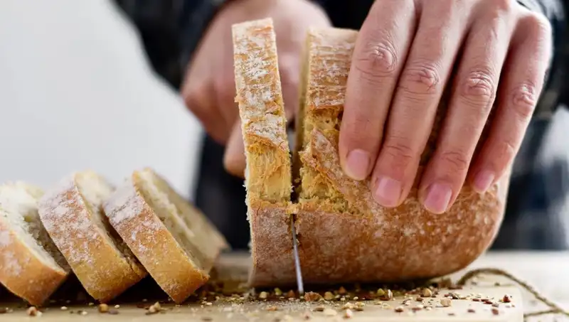 Kızarmış Ekmek mi, Taze Ekmek mi? Sağlık Açısından Doğru Seçim Ne?