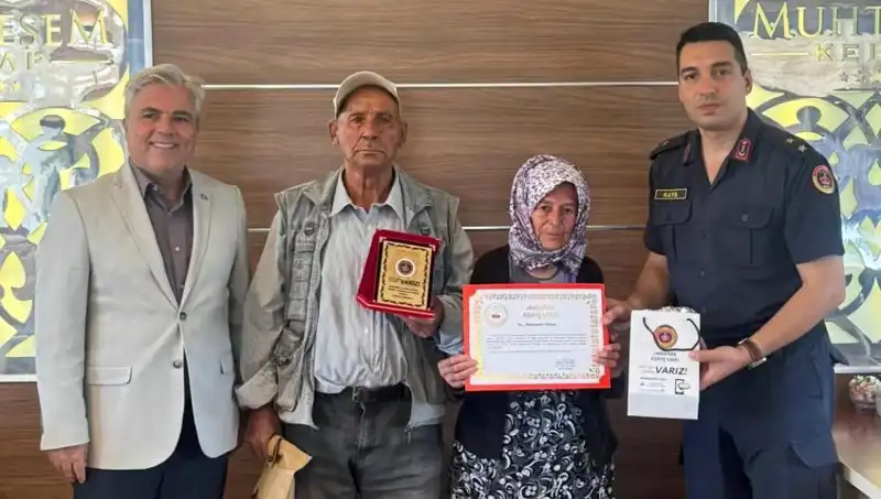 Tek Varlıklarını Jandarmaya Bağışlayarak Örnek Olacak Bir Aile