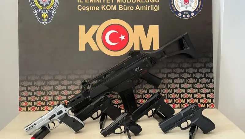 Çeşme'de Suç Örgütüne Yönelik Operasyonda 3 Kişi Tutuklandı
