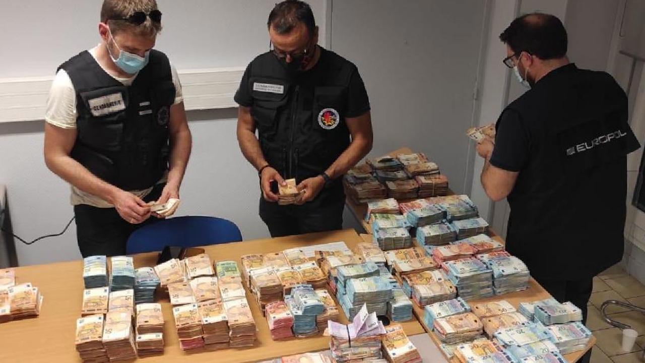 Europol Başkanı: PKK, Avrupa'da Uyuşturucu ve İnsan Kaçakçılığıyla Finansman Sağladı