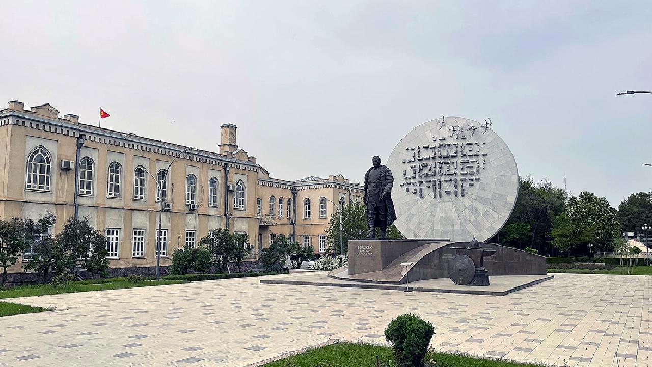 Kırgızistan'daki FETÖ bağlantılı okullar Maarif Vakfına devredildi