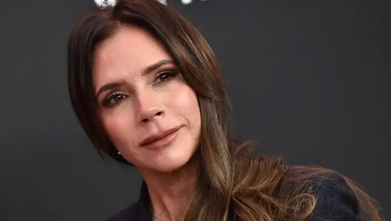 Victoria Beckham'ın Gençlik Sırrı: Günde 3-4 Adet Tüketip Genç Kalıyor