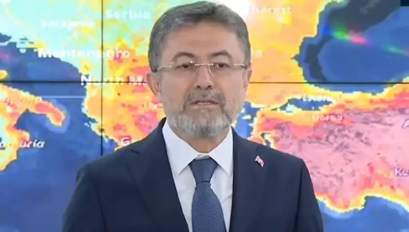 Bakan Yumaklı Orman Yangınlarıyla İlgili Kritik Açıklamada Bulundu!